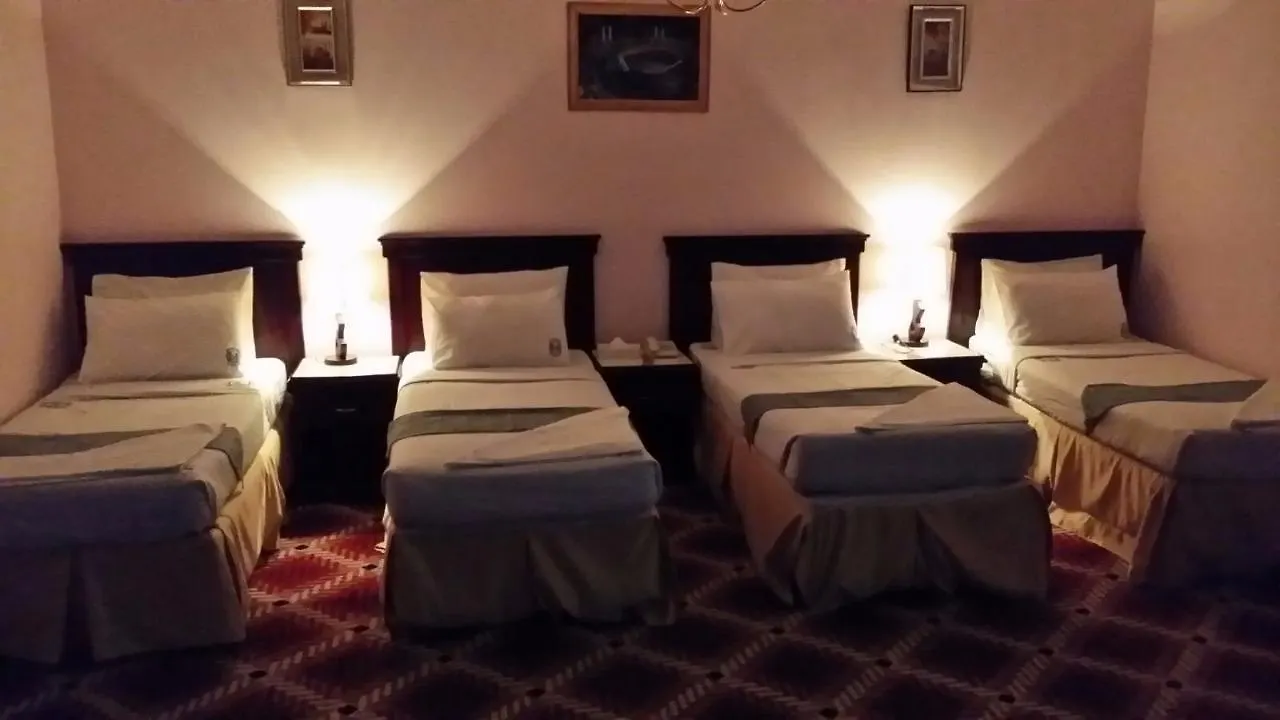 Al Fayroz Shatta Hotel Medina 2*,  Arabia Saudita